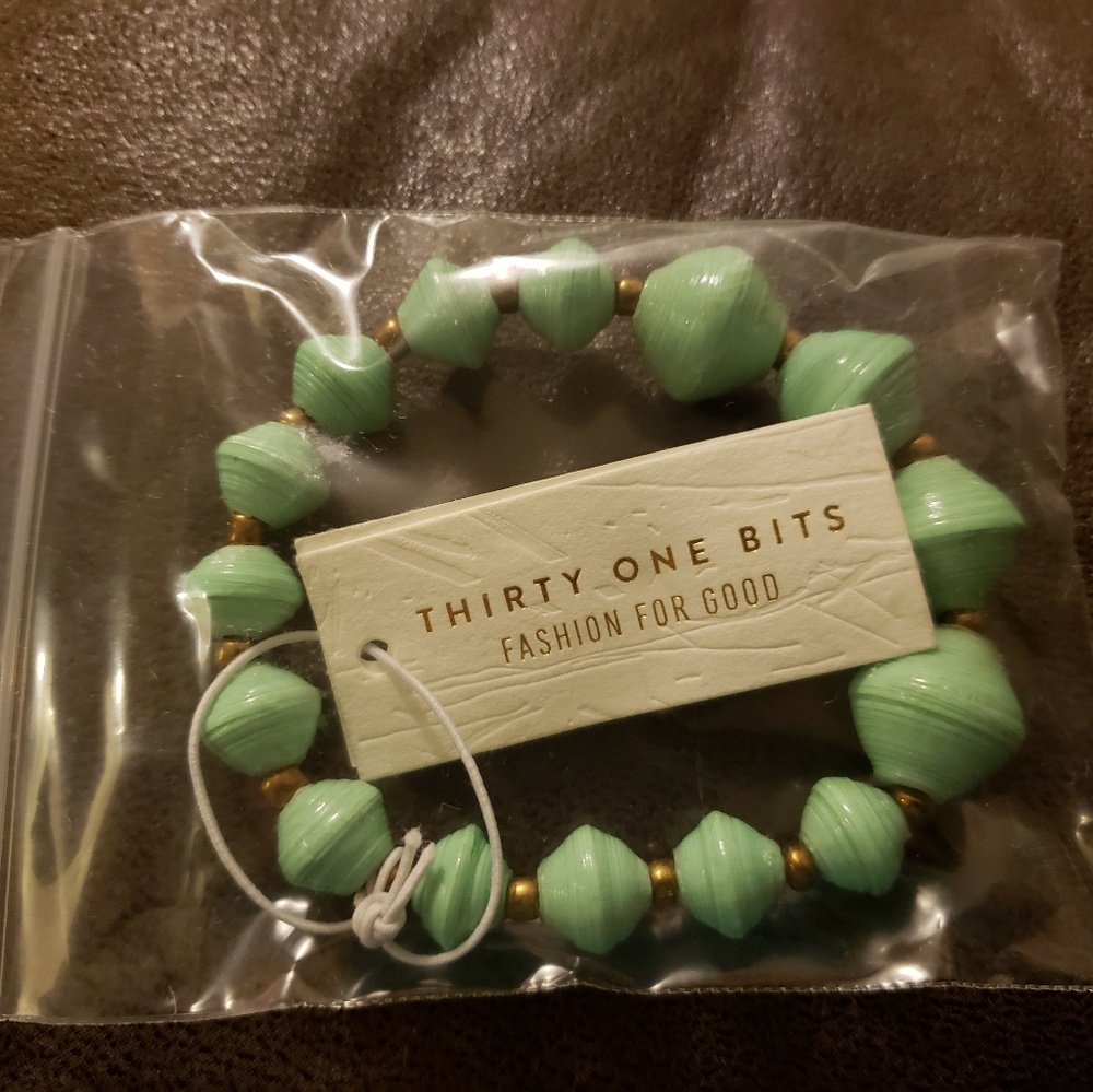 31 Bits Mint Graduated Collectors bracelet.